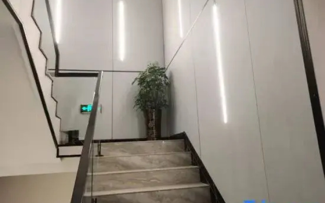 Linzhou Hengyuan Apartment Hotel