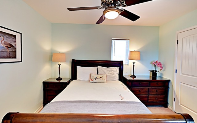 121 12Th Street - Three Bedroom Home