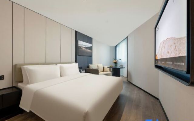 Atour Hotel Shanghai  Jing'an IMIX Park