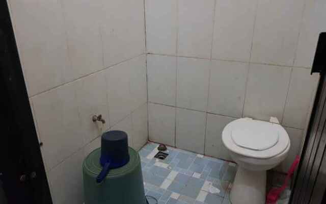 SPOT ON 3228 Kost Ham