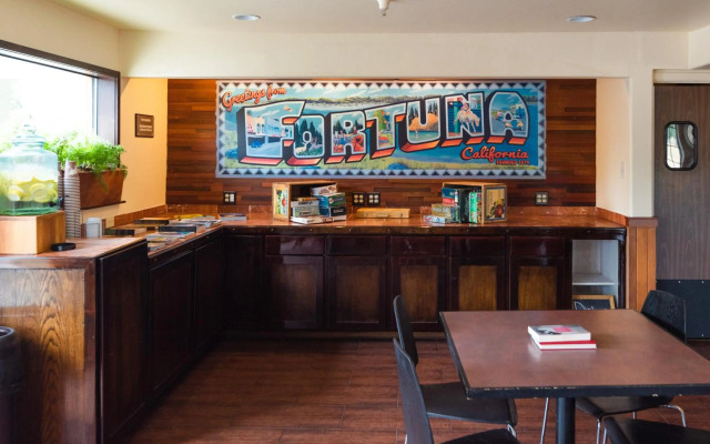 The Redwood Riverwalk, A Boutique Hotel