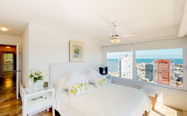 Oceana Suites Fontemar ∙ Suite 2002