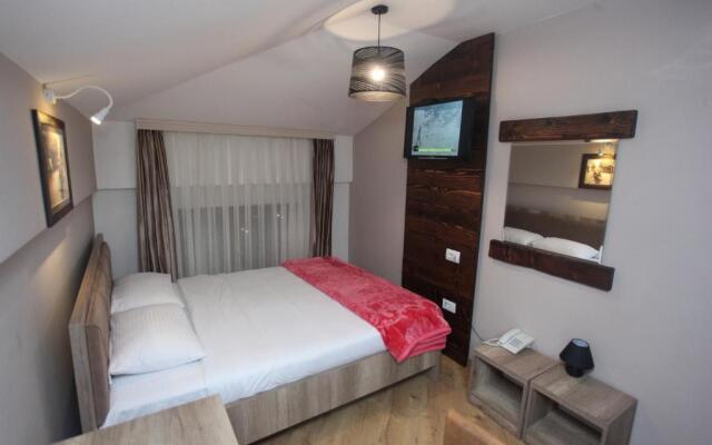 Hotel Happy