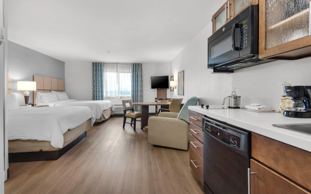 Candlewood Suites Pensacola - University Area by IHG