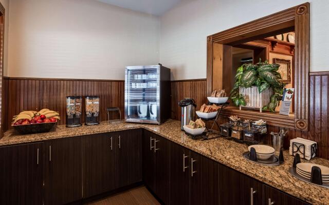 Best Western Greenfield Inn