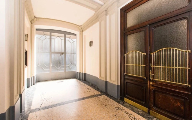 Porta Nuova & Parco del Valentino Roomy Flat