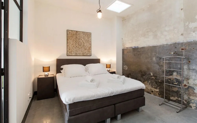 City District Apartment