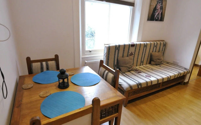 Kempsford House Apartments