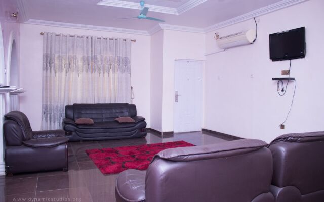 Sheilas Executive Hotel & Lodge