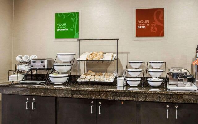 Comfort Inn & Suites St. Louis - O'Fallon