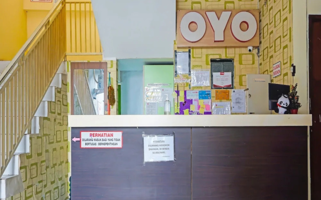 OYO Life 709 Menjangan Residence at Klayatan