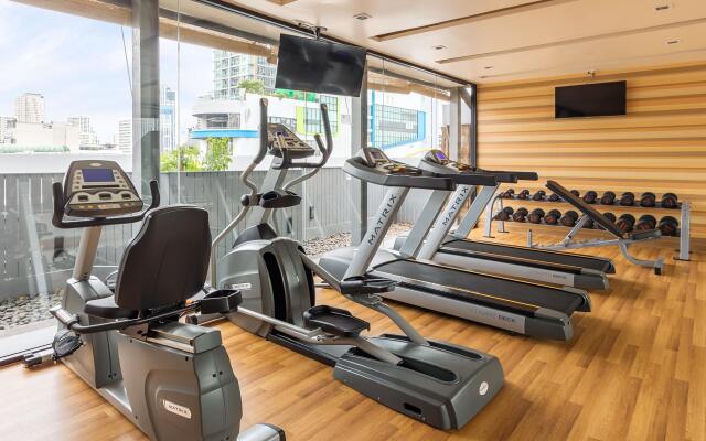 Holiday Inn Express Bangkok Sukhumvit 11 by IHG