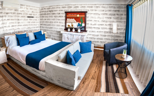 Hotel de Sal Luna Salada