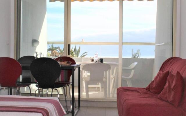 Appartement Villeneuve-Loubet, 1 pièce, 2 personnes - FR-1-252A-19