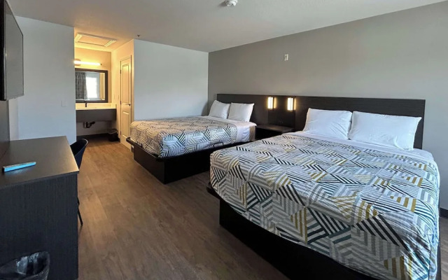 Motel 6 Lake Elsinore, CA