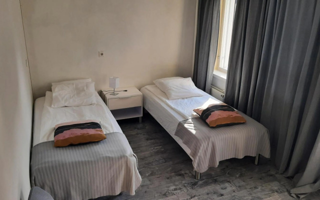 Oulun Satamahuoneet ja -ravintola