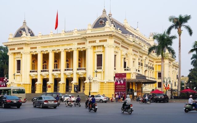 Hanoi Lakeside Premium Hotel