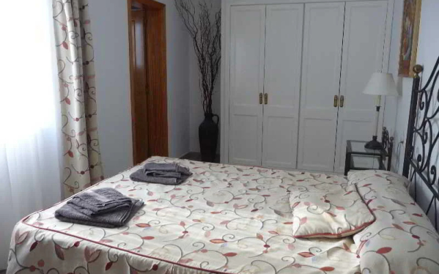 Villas Geisan - Hotel in Ciudadela de Menorca - Photo 5