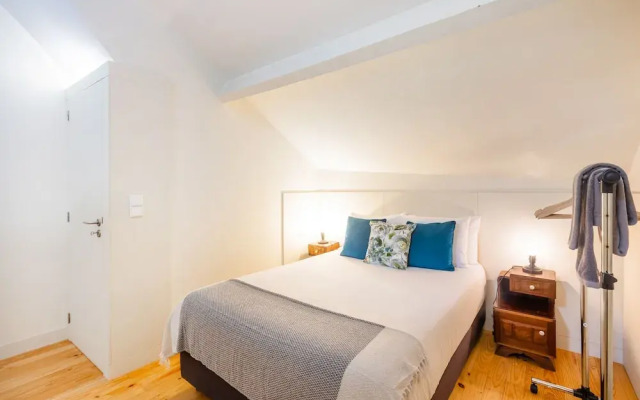Oporto Loft with Mezzanine