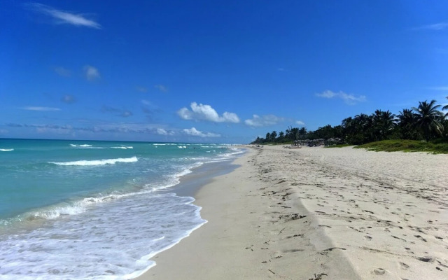 Casa Blanca Margarita