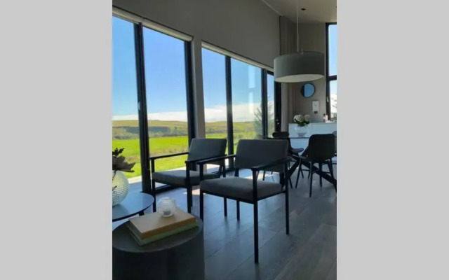 Luxury Lodges - Urriðafoss Apartments