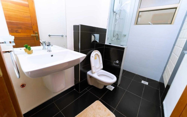 Lux Suites Morningside Greens Apartments