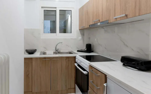 Phaedrus Living Kolonaki Maple Residence