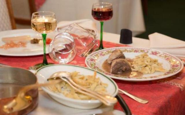 Hôtel Restaurant La Croix dOr