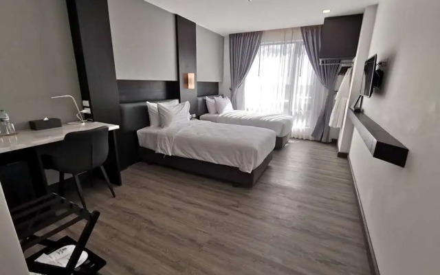 SureStay Hotel by Best Western Vientiane