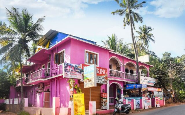 Oyo 29697 Glory Lazfina Guest House