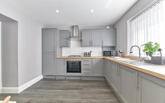 Host Stay Sea Breeze