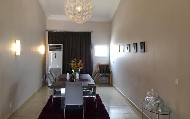 Stunning 3-bed House in Tema-ahenfie Villa