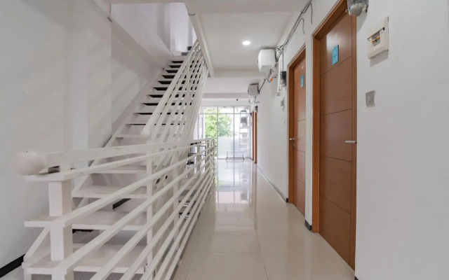 Rumah Afifah Syariah by Reddoorz
