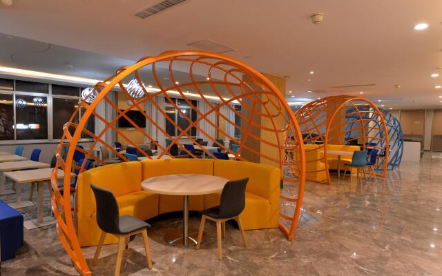 Holiday Inn Express-Weihai Economic Zone by IHG