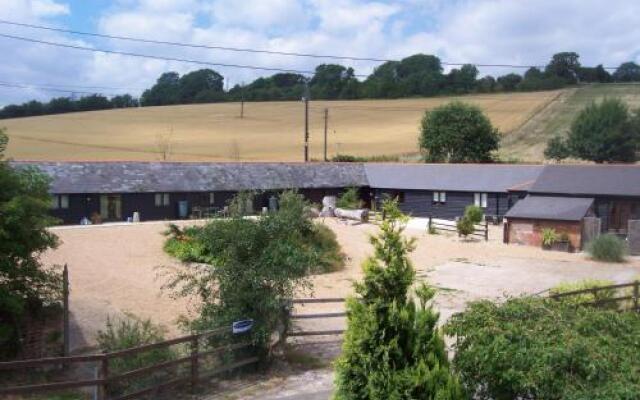3 The Stables