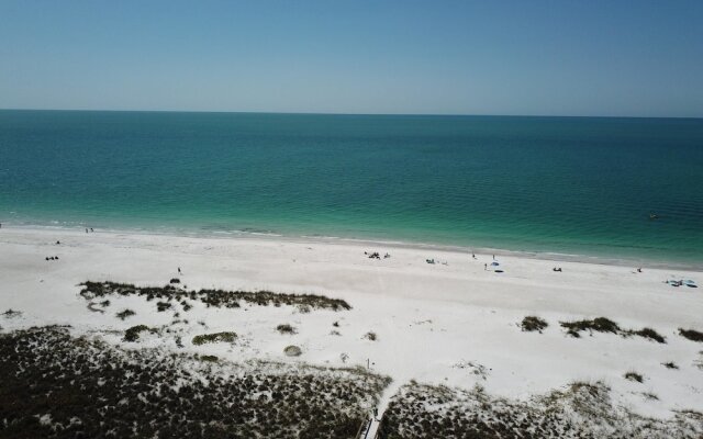 Gulf Front Paradise