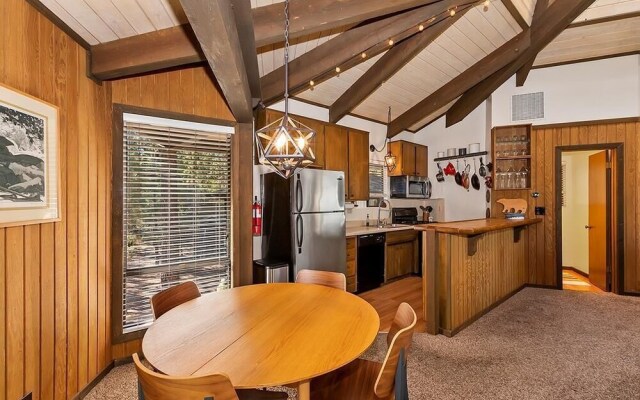 021 - Tree Fort Getaway