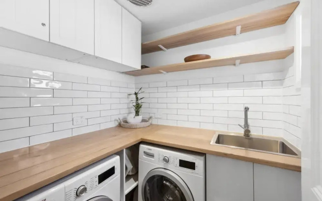 Ye Olde St Leonards Hotel Pet Friendly Sleeps 9
