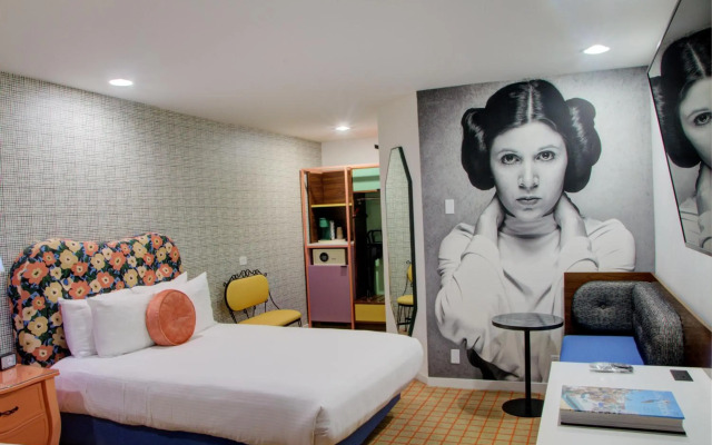 The Adler a Hollywood Hills Hotel