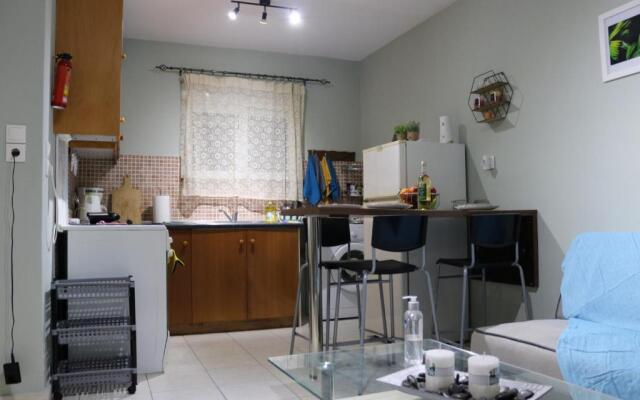 Semi-basement 50sqm apartment near Kos citycenter