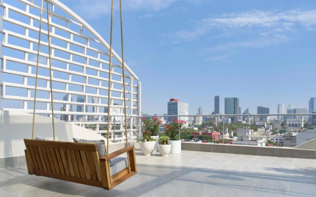 Xoma Boutique Apartments By Viadora