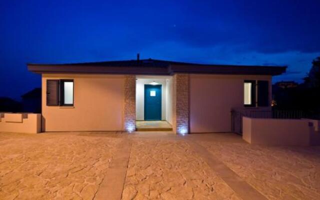 Rooms and Apartments Villa Dama