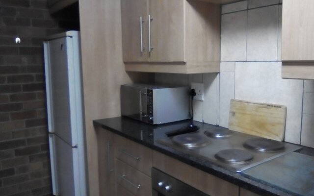 Elegant Upstairs Apartment