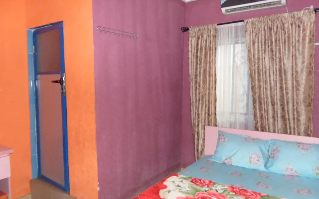 Jimson International Hotel and Suites
