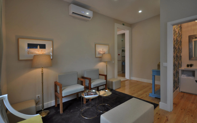 Porto Charming Hotel