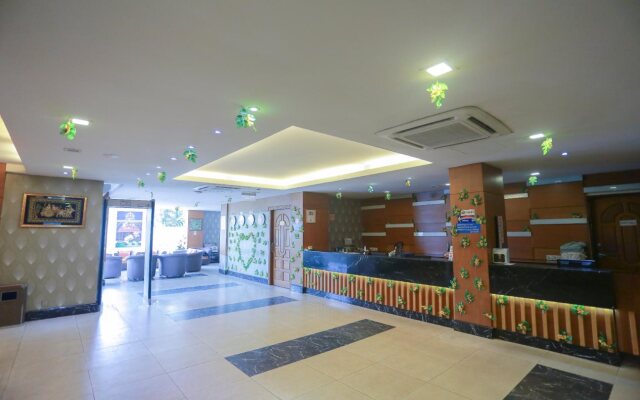 Uptown Hotel