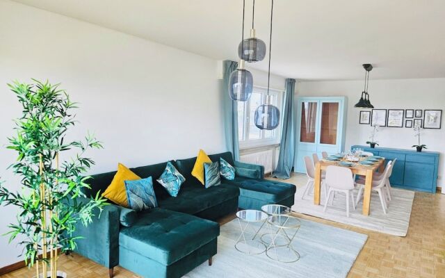 Large 3bedrooms in belair TerraceParking