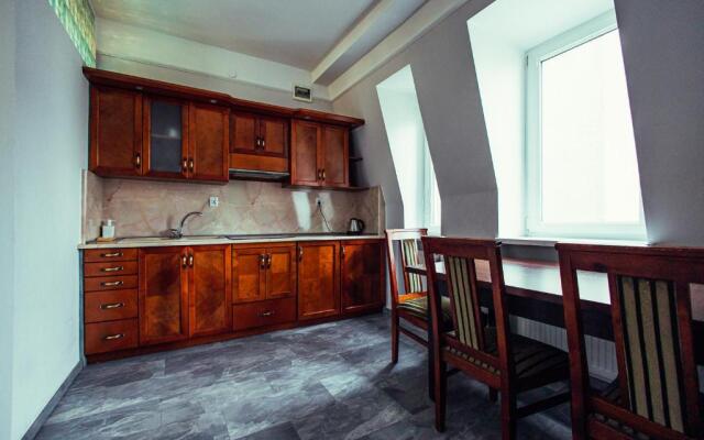 Apartamenty Heban
