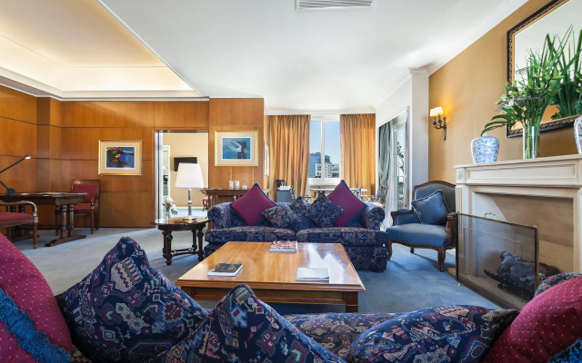 Claridge Hotel