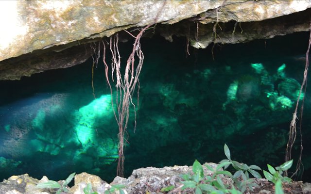 Cenote Balam-Ha